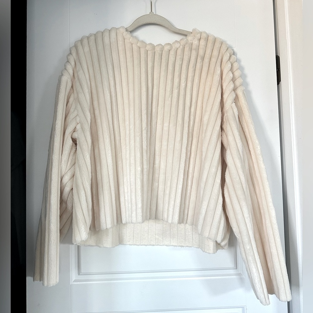 Zara Trafaluc Cream Sweater